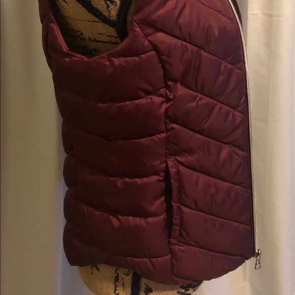 Puffer Vest by SO - Picture 4 of 6